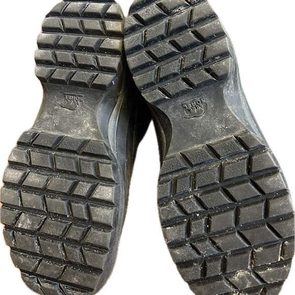 Sorel Winter Boots-Ladies size 9 - Picture 2 of 5